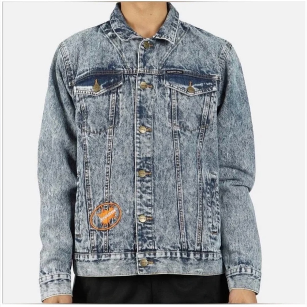 NWOT Members Only Mens Cartoon Graphic Denim Jacket.. Size Medium